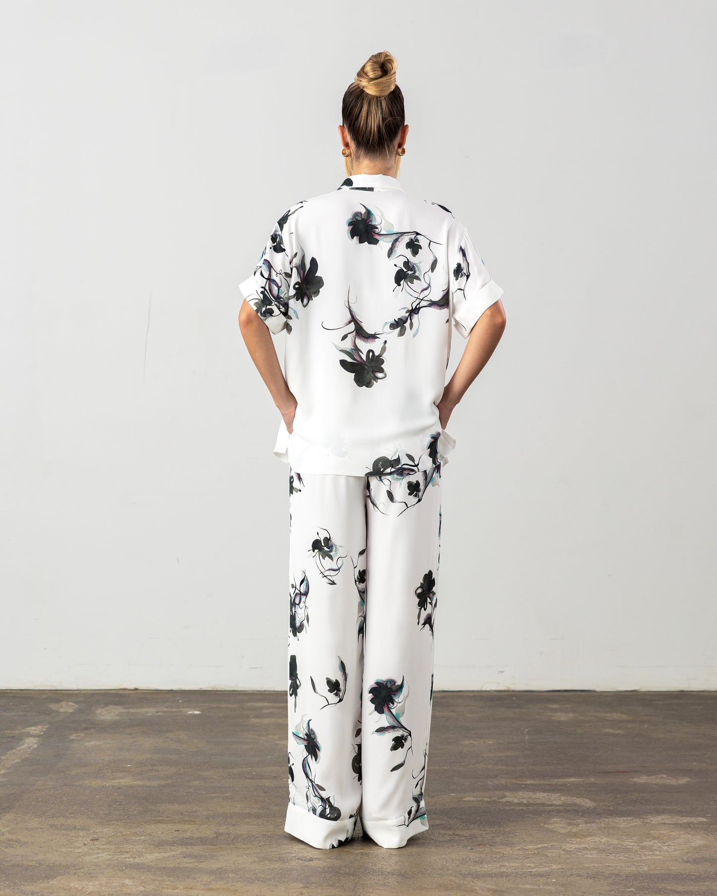 Livia Shirt Black Floral Pre-Order