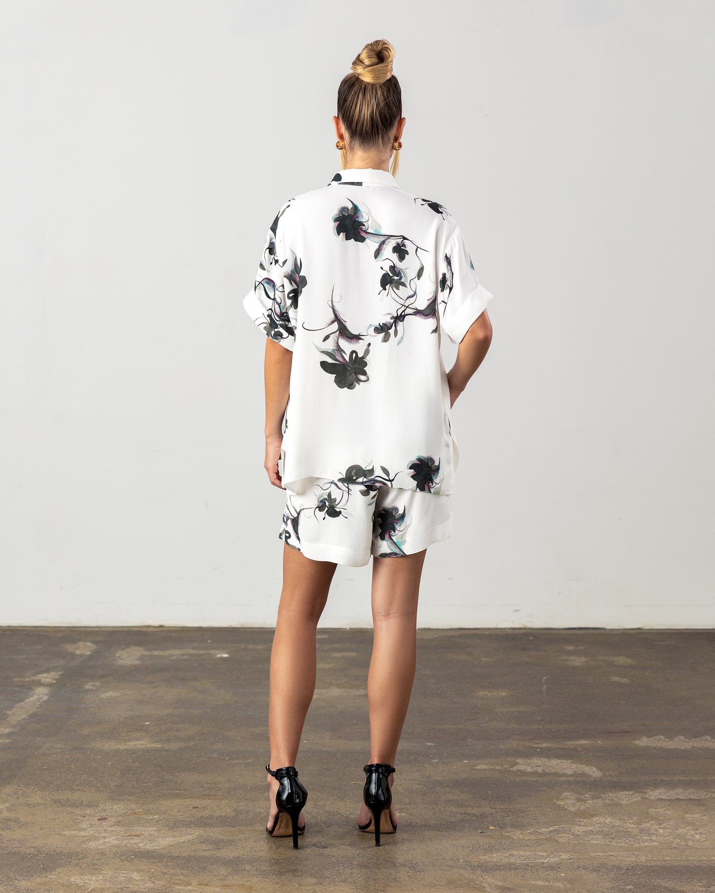 Lottie Shorts Black Floral Pre-Order