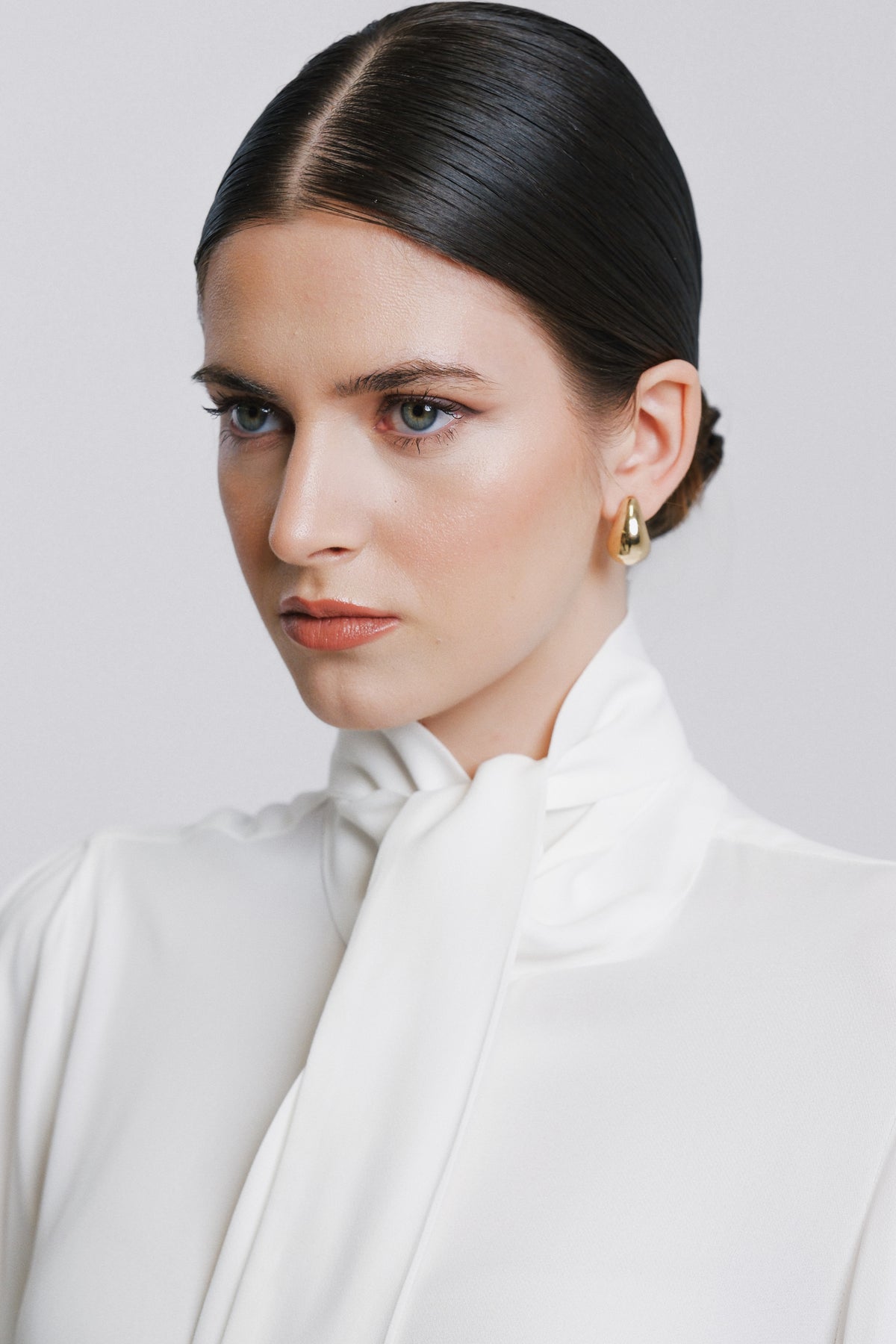 Riley Classic Bow Tie Blouse Cream
